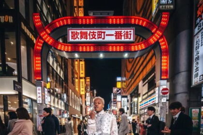 get in here dudes these fashion items will turn the ordinary guy into a bellastylista asap 4 768x9604849590406185023102