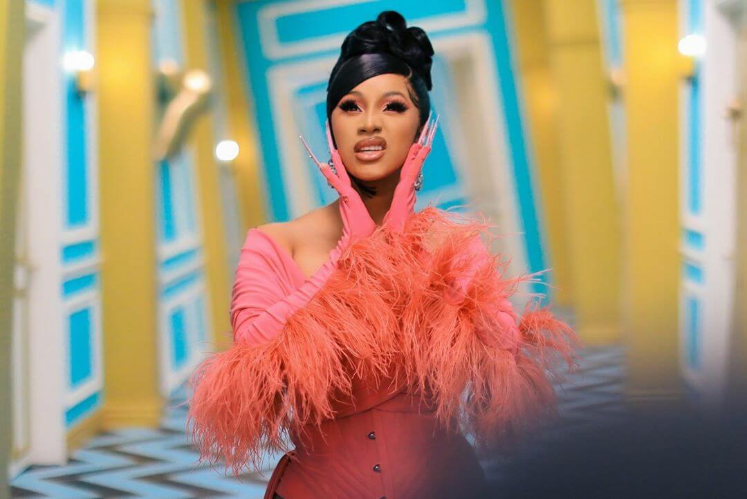 iamcardib CD18AyGAh