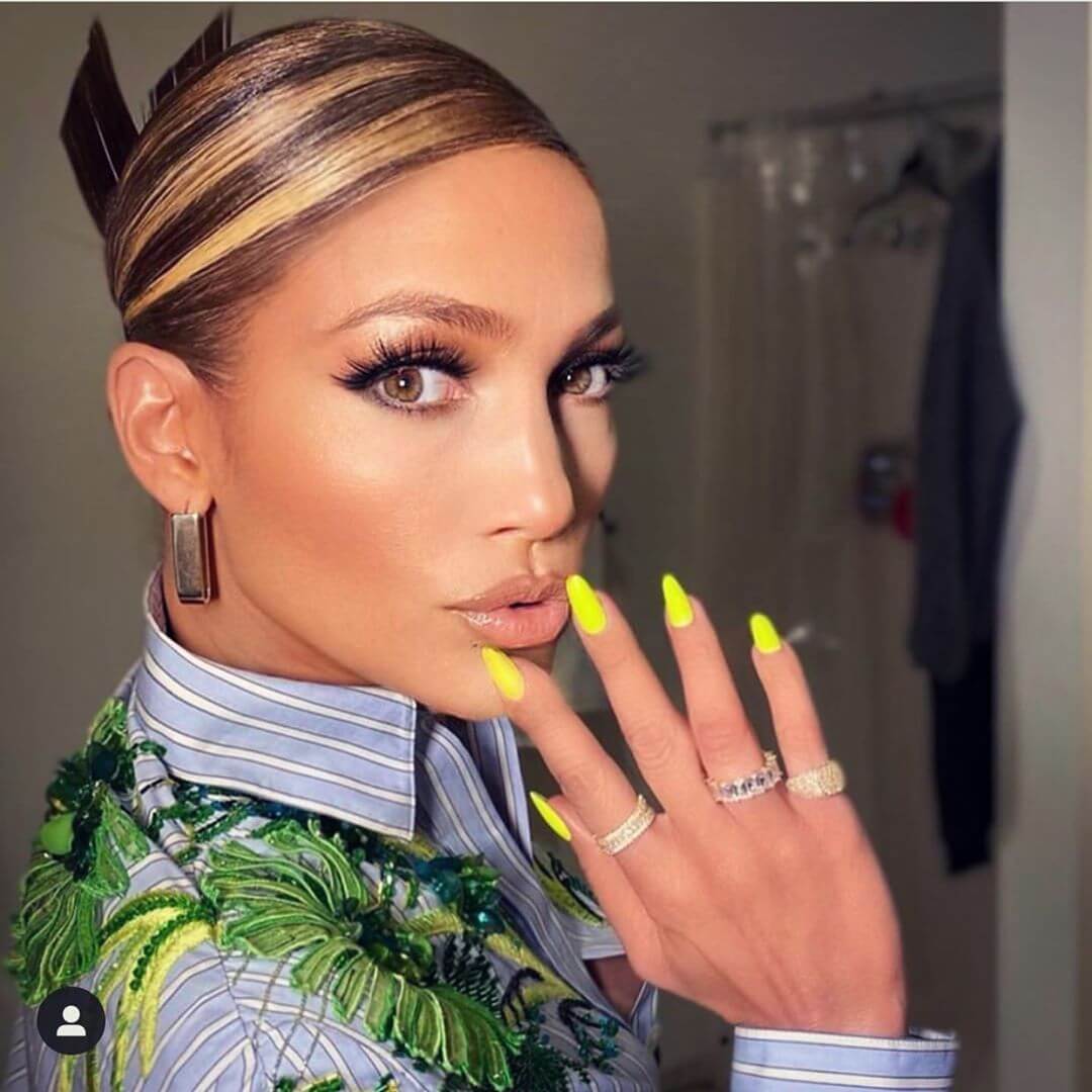 Pin on | Jennifer Lopez Makeup