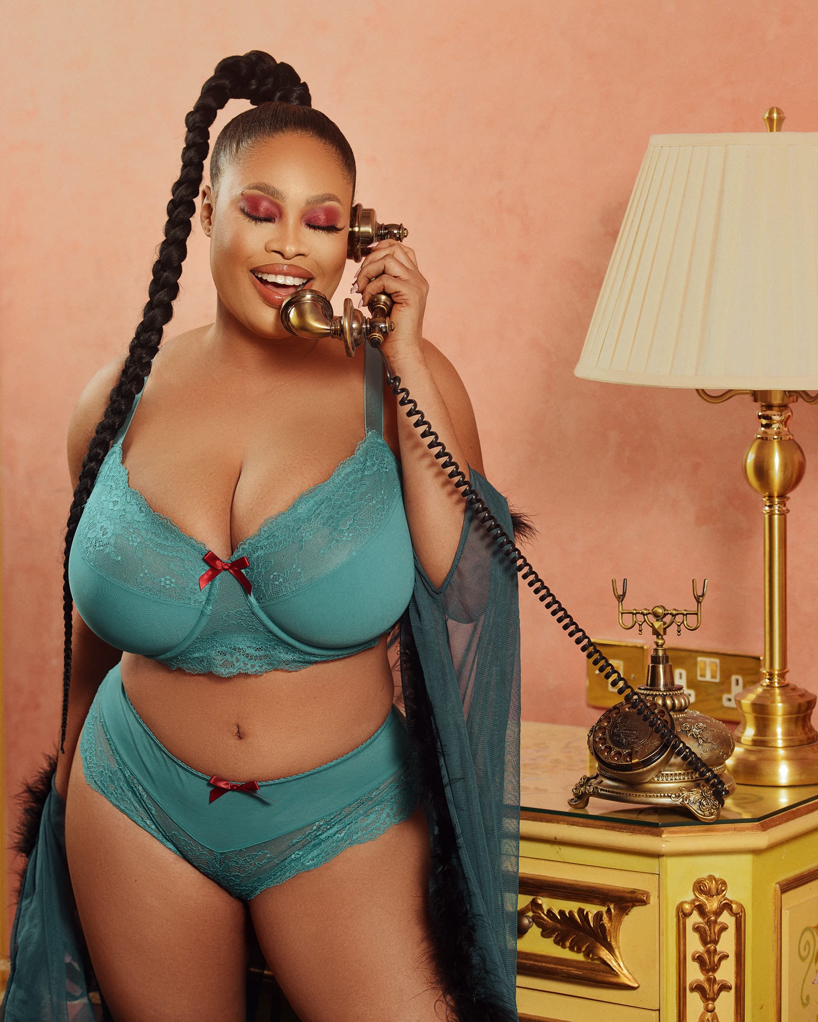 1MFC Lingerie by Dorathy Bachor