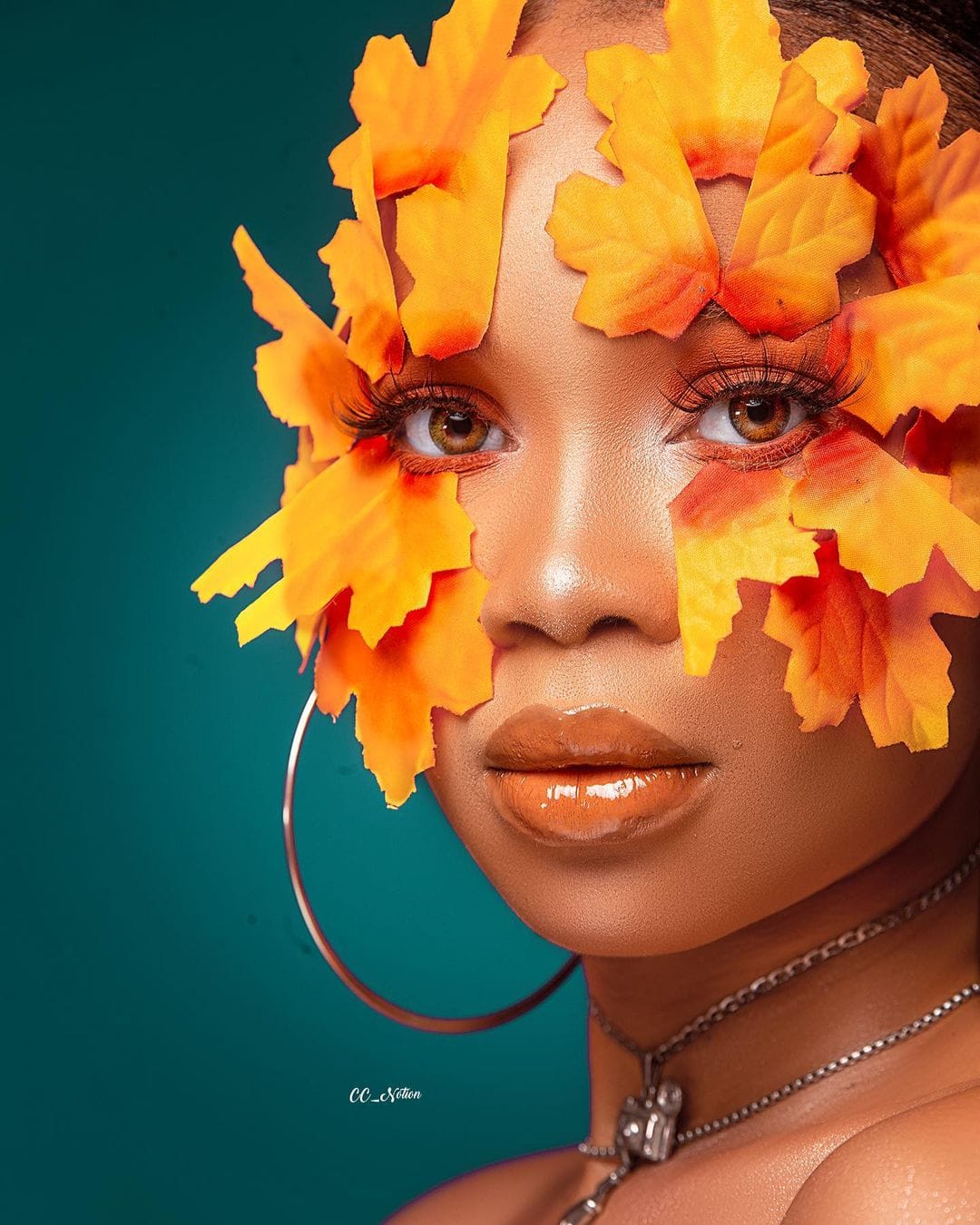 Orange beauty inspo