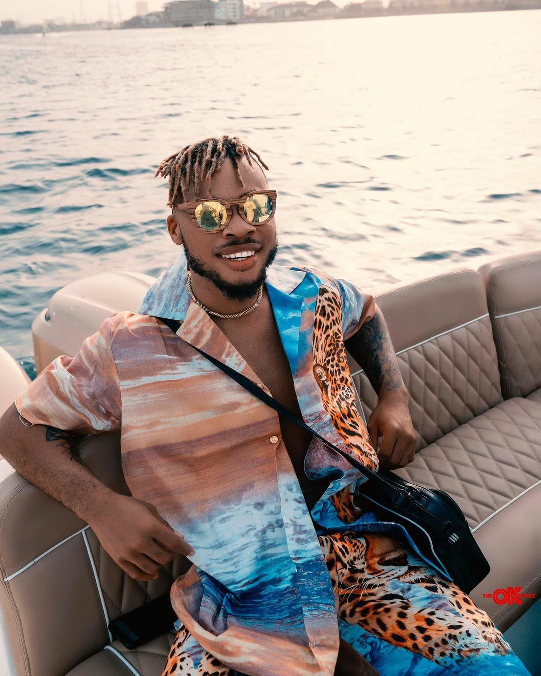 poco lee CNh0ZjrF1J8