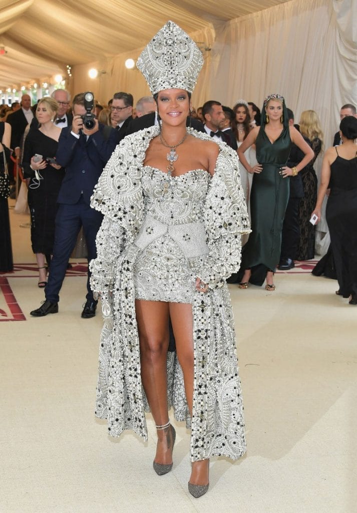 11 looks de gala mais icônicos de todos os tempos 4 32 melhores encontros gala 1