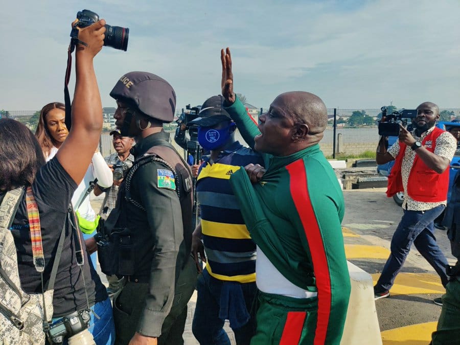 #EndSARSMemorial: Photos of Nigerian Youths at Lekki Tollgate for #EndSARSAnniversary 15 20211021 1139596214576258337960591
