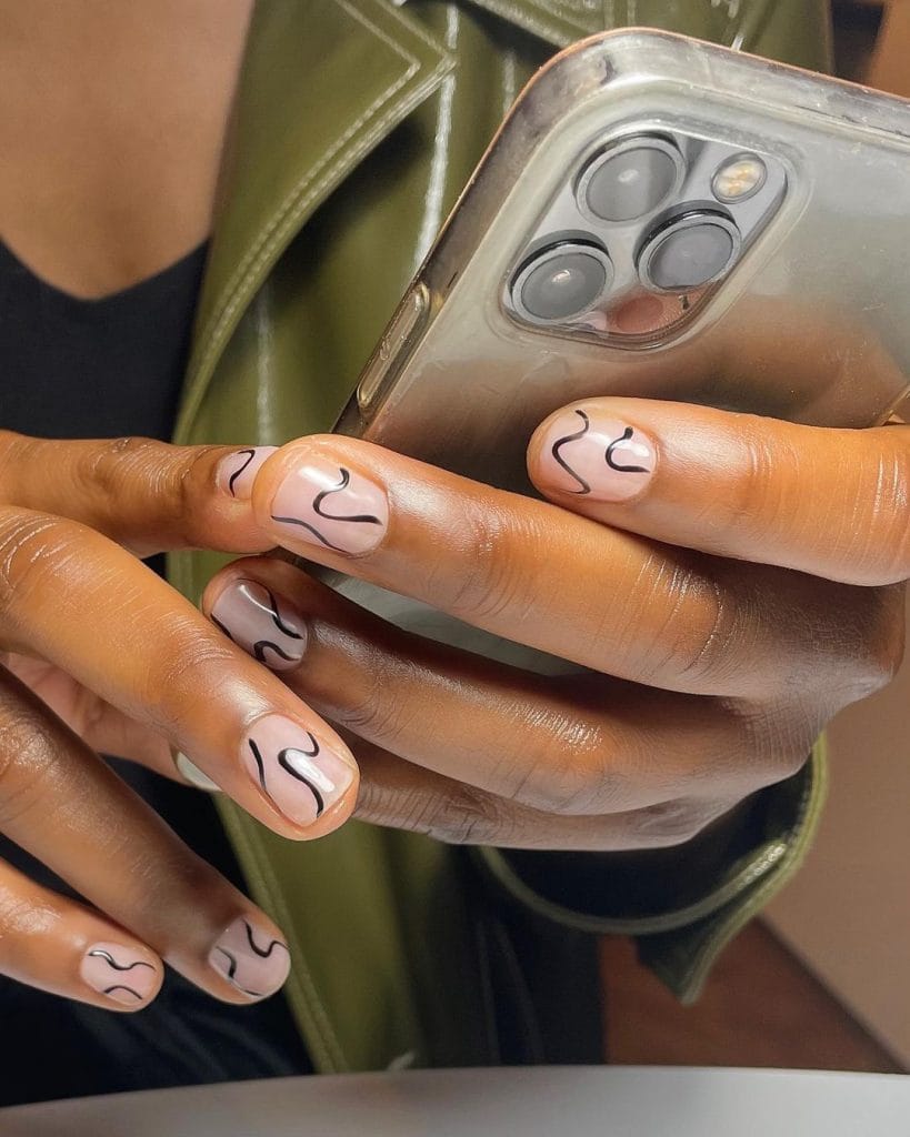 The 'Top Trendiest' Nail Art You Need to do Before The Year Runs out 11 paintedbyjools 1633243718286651