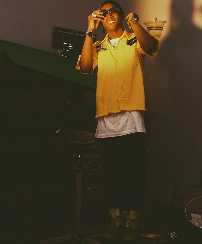 How to Dress Like Bella Shmurda 5 img 20211202 1036138236152516248742874