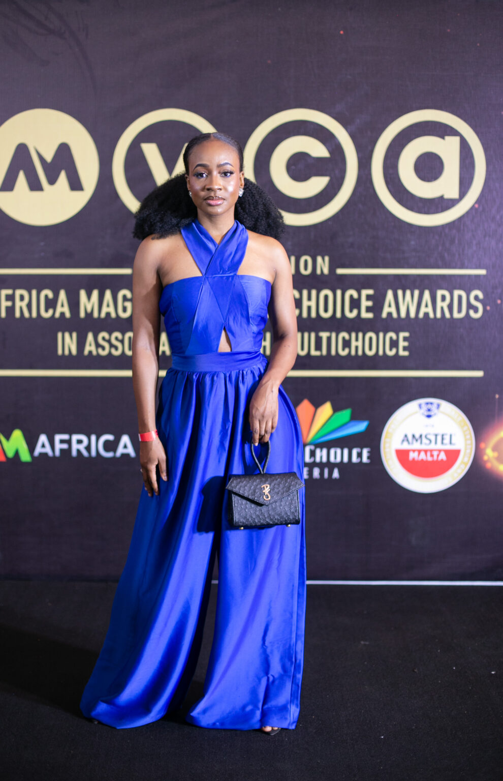 16All The Must See Red Carpet Looks From Your Favourite Stars At The AMVCA8 Runway Fashion Event 990x1536 1