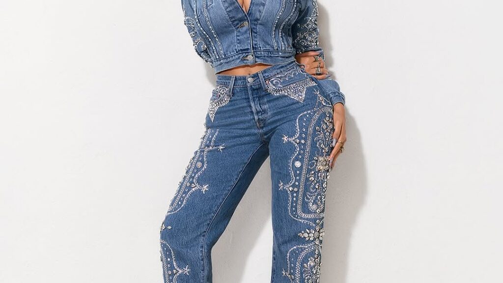 Beyoncé’s Crystal Denim Slay Is Pure Black Cowgirl Royalty