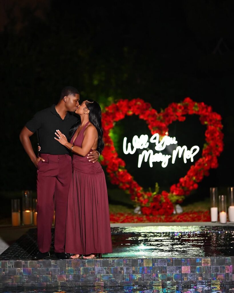 stretch 19 270099674