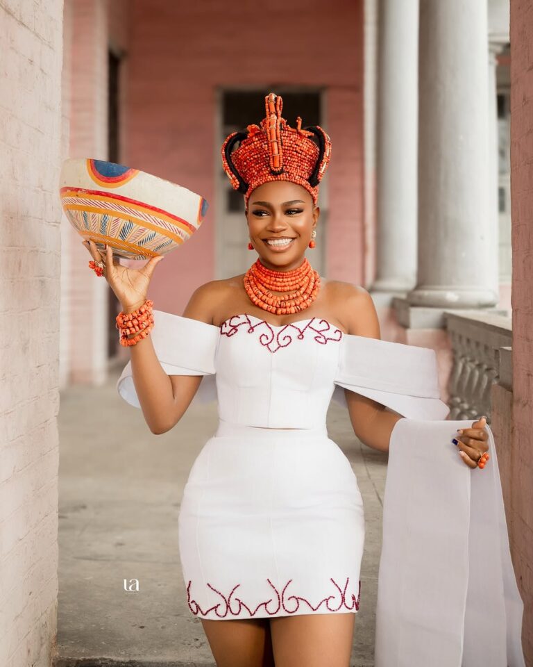 This Elegant Edo Beauty Look Is Perfect for Brides Who Want Something Different