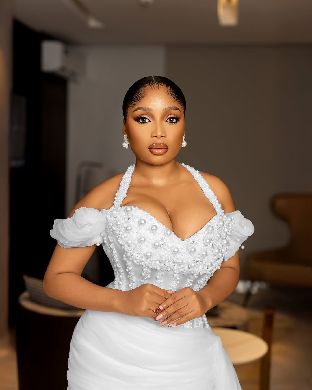 Steal the Spotlight at Your Bridal Shower With This Bold Glam Look