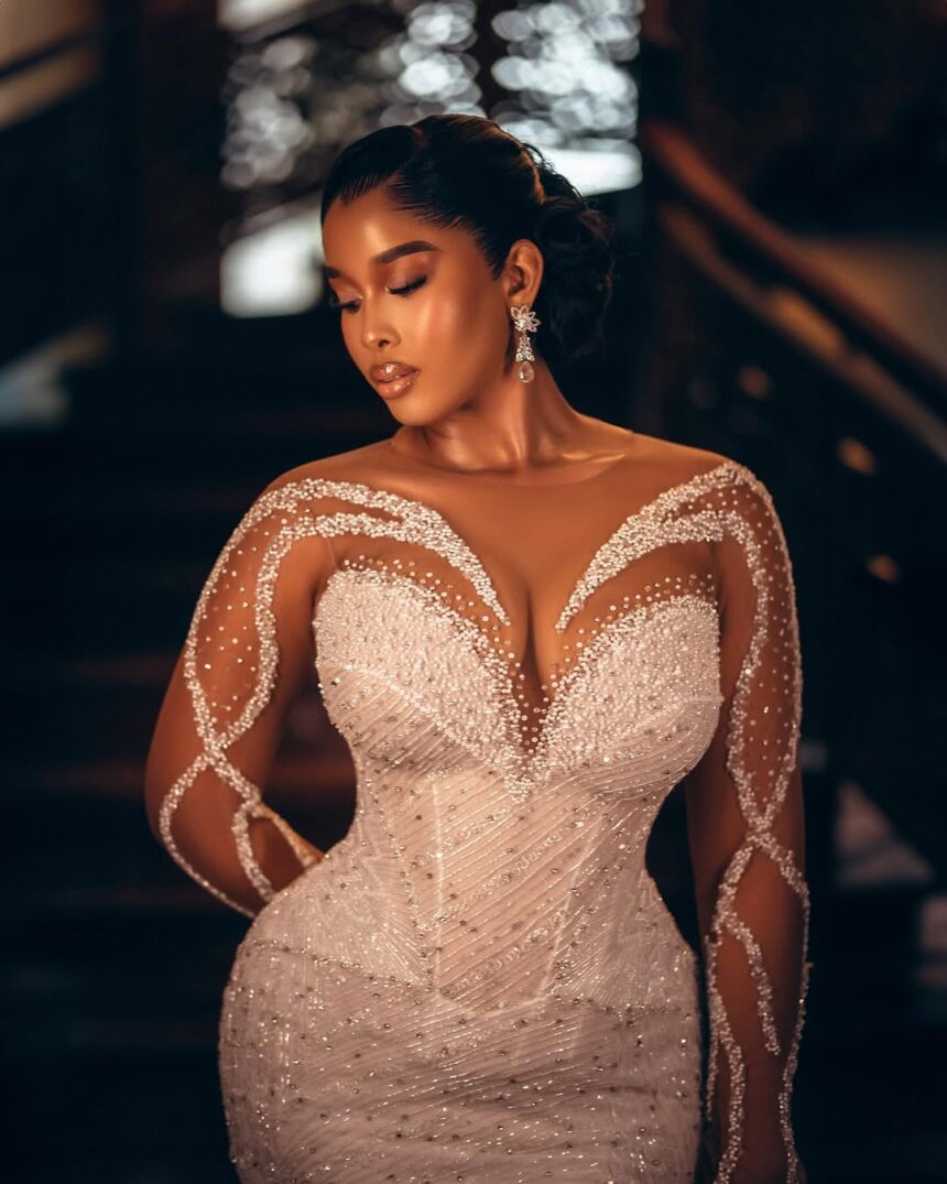 Pure, Elegant, and Stunning: The White Wedding Look Brides Can’t Stop Talking About