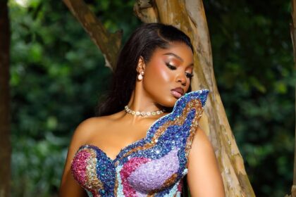 Hey Bride! Want to Shine After the Wedding? This Colourful After-Party Look Is for You