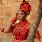 This Edo Bridal Look Proves Beads and Gold Sequins Can Make You Shine Effortlessly