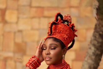 This Edo Bridal Look Proves Beads and Gold Sequins Can Make You Shine Effortlessly