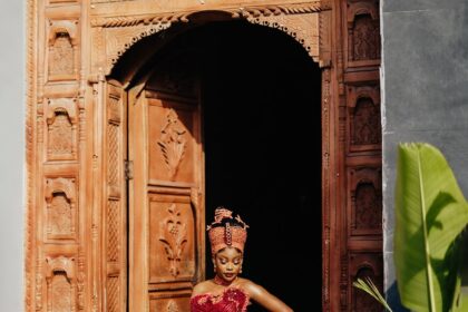 If You Love Regal Brides, This Edo Bridal Look Will Steal Your Heart