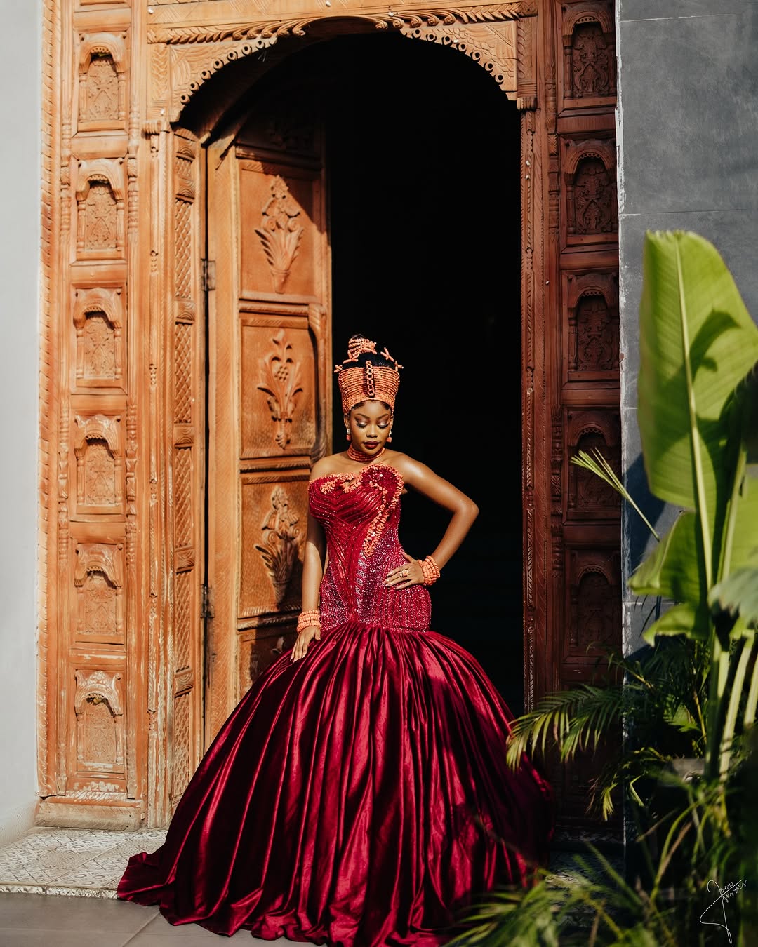 If You Love Regal Brides, This Edo Bridal Look Will Steal Your Heart