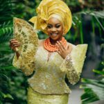 Have You Tried Yellow Yet? This Wedding Traditional Look Will Make You Glow Effortlessly