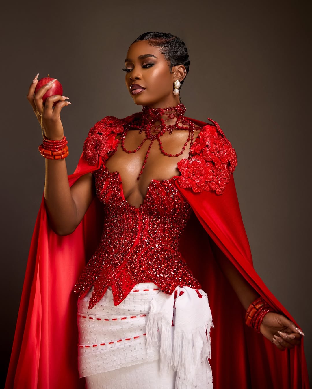 This Beautiful Traditional Look on Dede Ashiogwu Is Turning Heads for All the Right Reasons