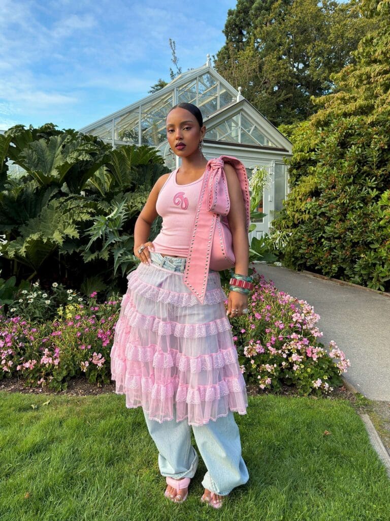 how to style pink with denim