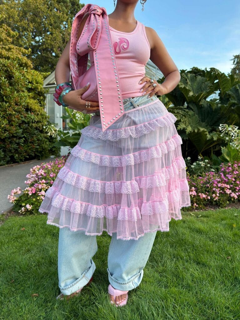 how to style pink with denim